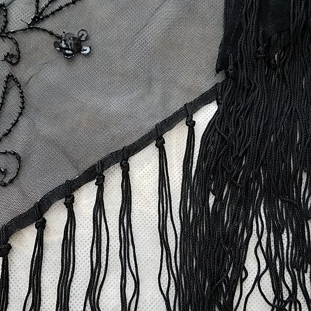 Shawl, Scarf - Picture 3 of 7